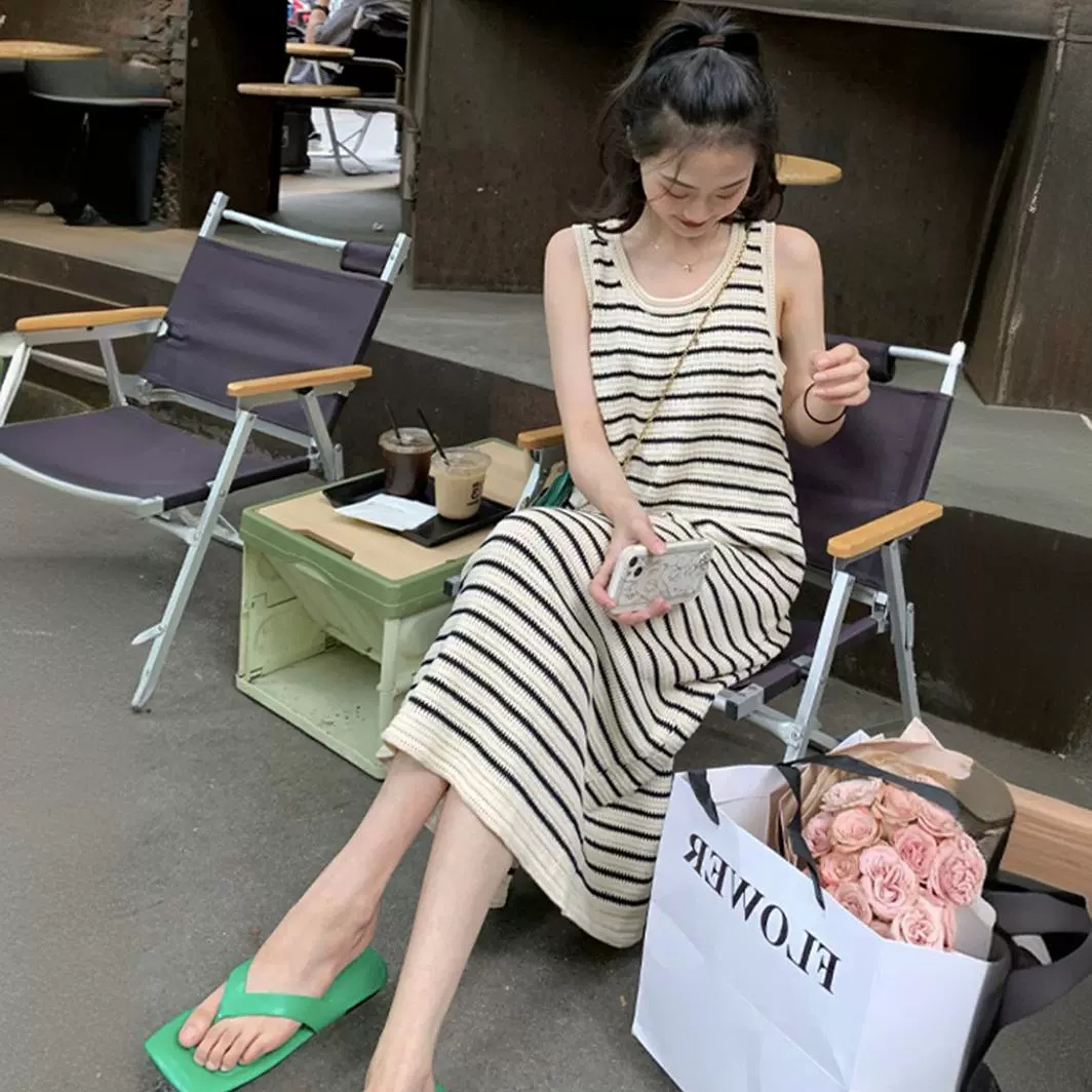 Picture of Sleeveless Striped Knitted Dress Loose Long Skirt Slit Round Neck Factory Summer New Slim Versatile Vest Dress