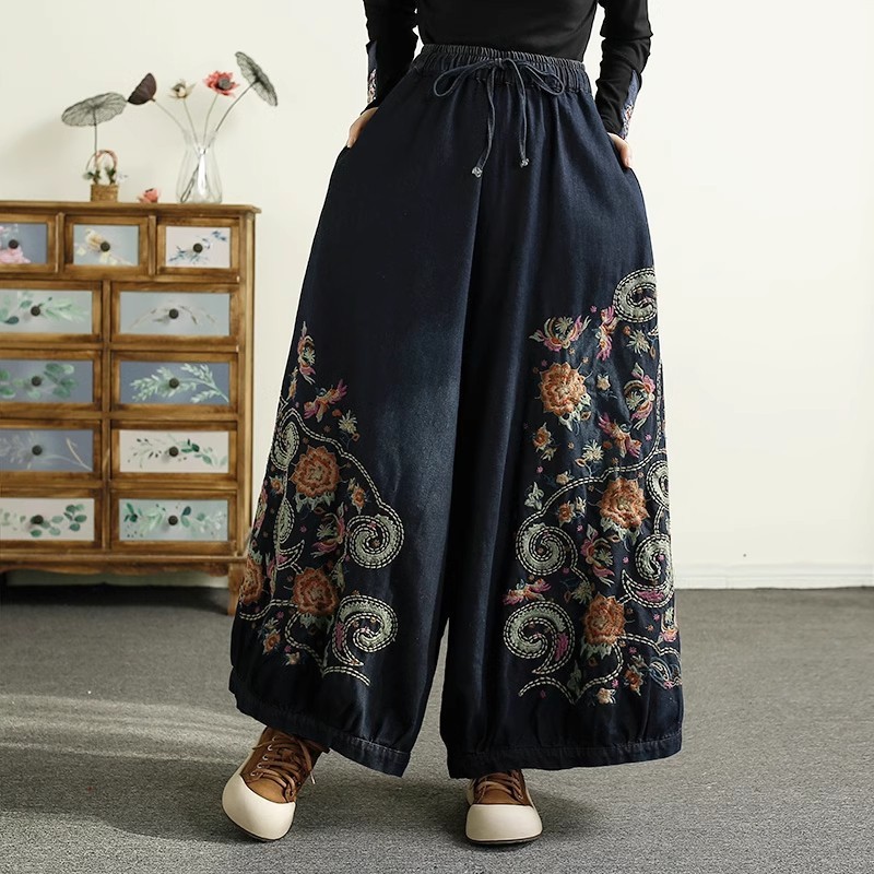 Vintage Heavy Embroidered Jeans Autumn Denim New Arrival Wide Leg Pants Loose Washed plus size Culottes for Women