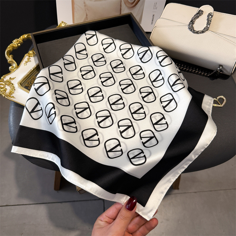 Picture of Letter Pattern Printed Silk Scarf, High-End Versatile Shawl, Sun Protection Neck Scarf, Small Square Scarf, Headscarf, Women's Scarf