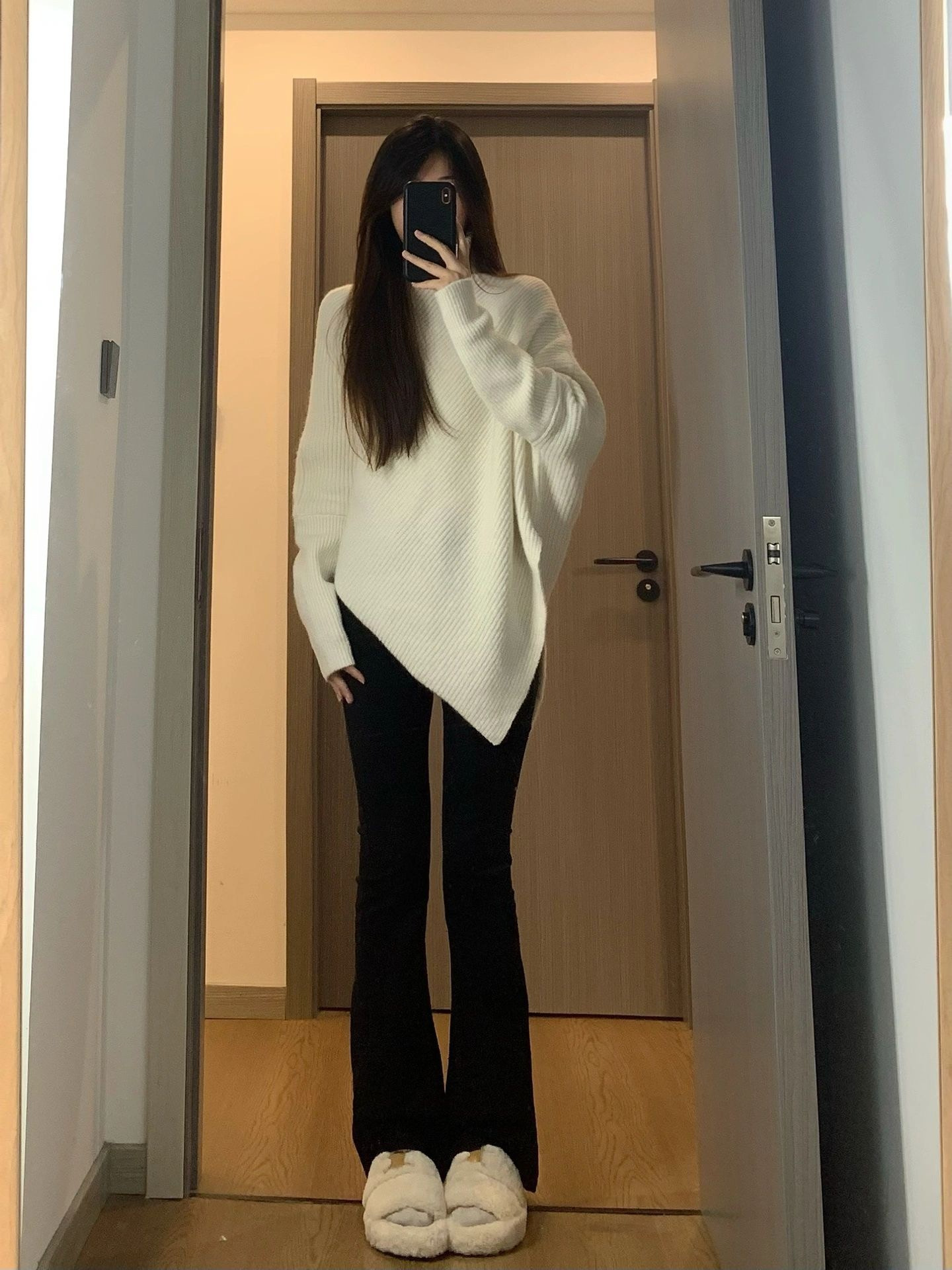 Picture of Irregular turtleneck sweater for women 2023 autumn and winter New elegant gentle Korean style New Year red lazy style thickened