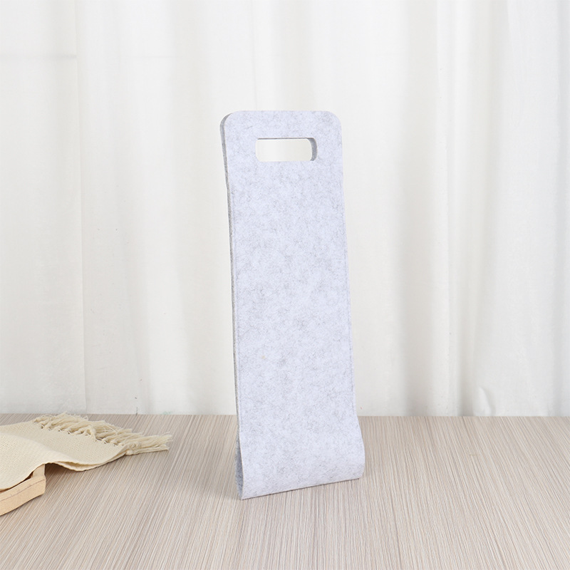 Picture of Red Wine Gift Packaging Bag Single Wine Insulation Felt Thickened Handbag Non-woven Felt Gift Bag