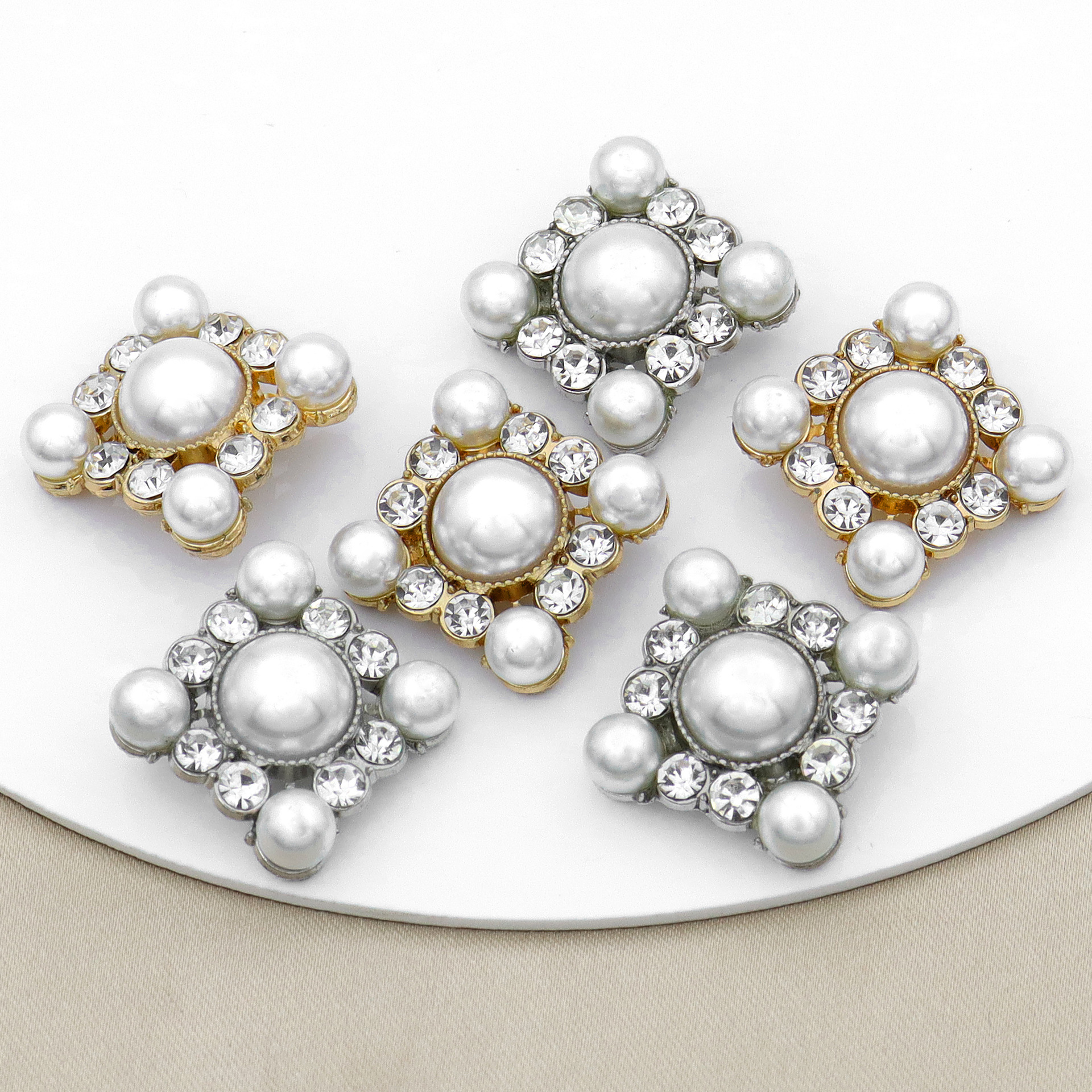 Square Small Fragrant Lady Style Pearl Buttons Autumn and Winter New Arrival Women's Clothing Accessories Decorative Buttons Diamond Pearl Buttons