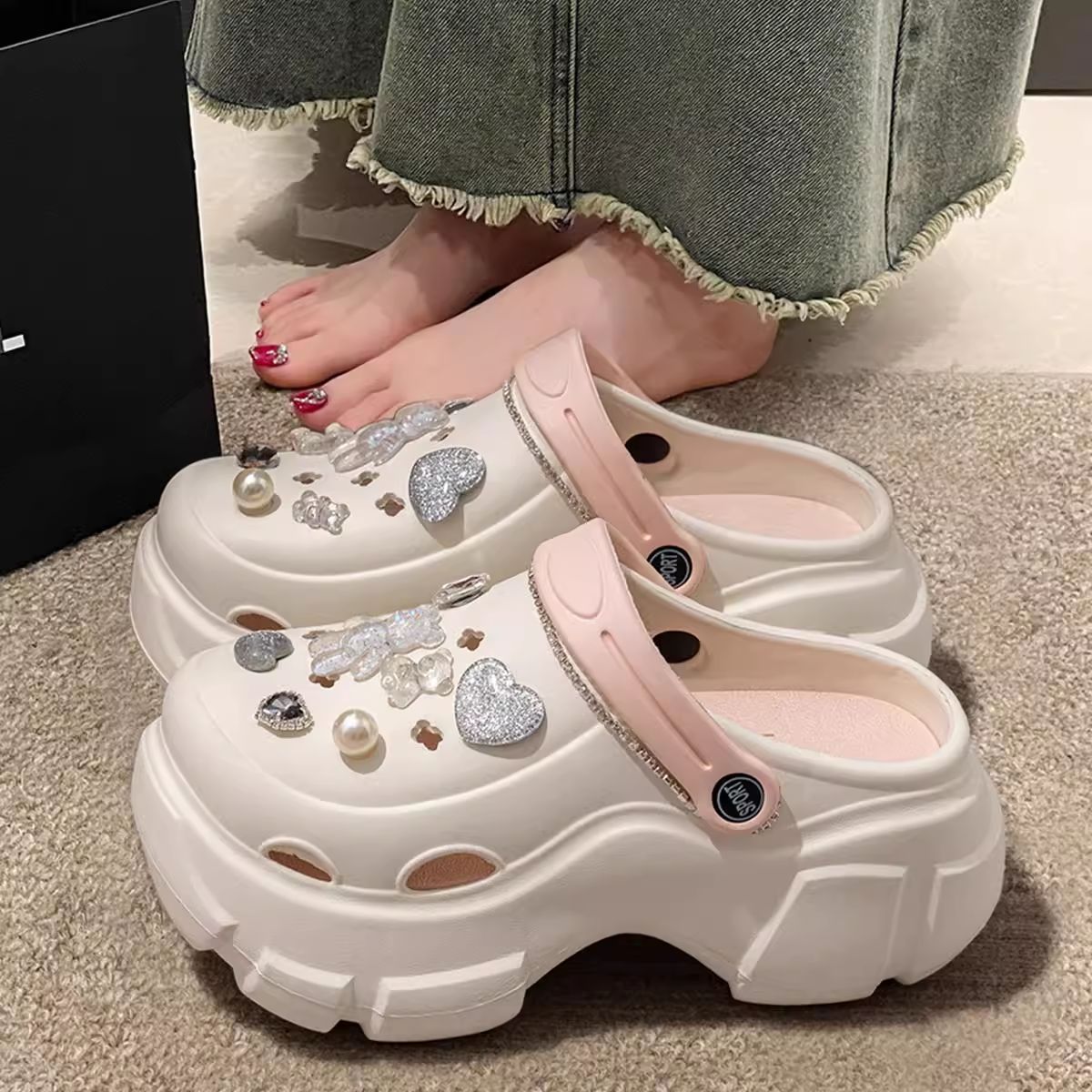 Picture of Thick-Soled Croc Shoes Women's Summer Outerwear 2025 Wedding Dress Handy Gadget Pancake Increased Heel Beach Croc Shoes Batch