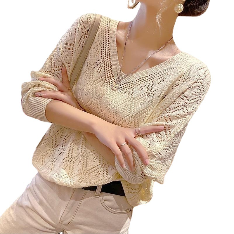 V-Neck Crochet Hollow Knit Sweater Blouse for Women, Loose and Thin, 2023 Spring Batwing Short Top Versatile