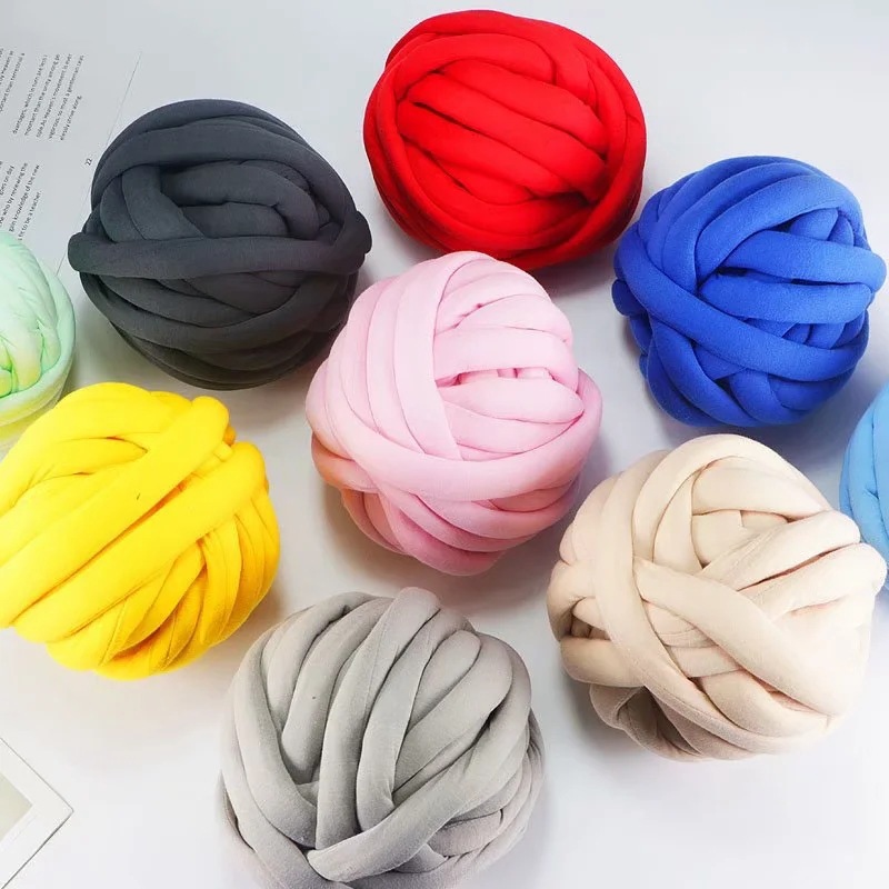 Picture of Heart-filled cotton coarse cotton fabric thread hand-woven blanket bag cat nest wool core-spun yarn thread machine-washed OHHIO new style
