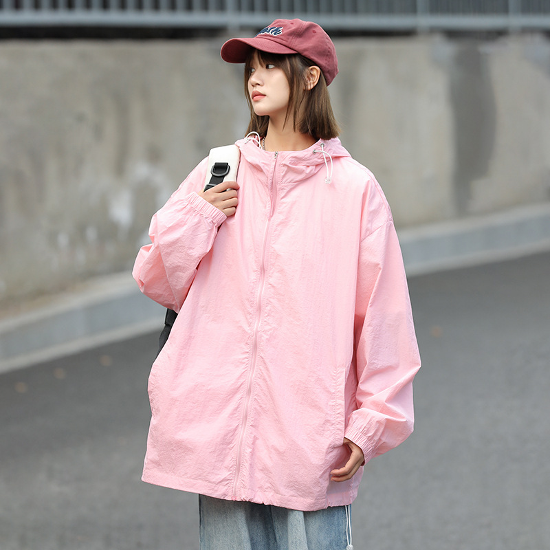 Picture of UPF50 Ice Silk Sunscreen Clothing Women's Summer Thin Loose Waterproof Sunscreen Clothing Couple Coat Men Can Develop LOGO