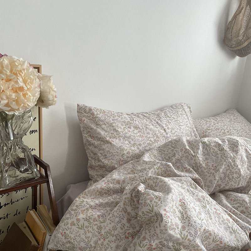 Picture of Small fresh pastoral style cotton bed four-piece set cotton bed sheet quilt cover quilt cover bed hat dormitory three-piece set