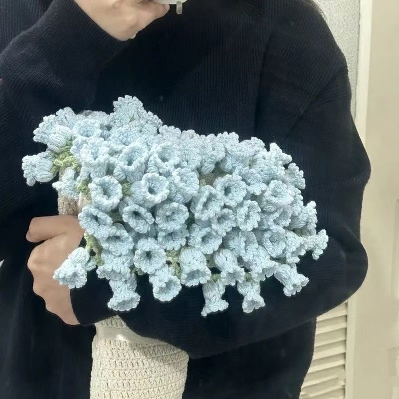 Picture of Pointed Rose Bouquet Blanket Pure Hand Woven DIY Wool Material Pack Creative Crochet Flower Blanket Gift