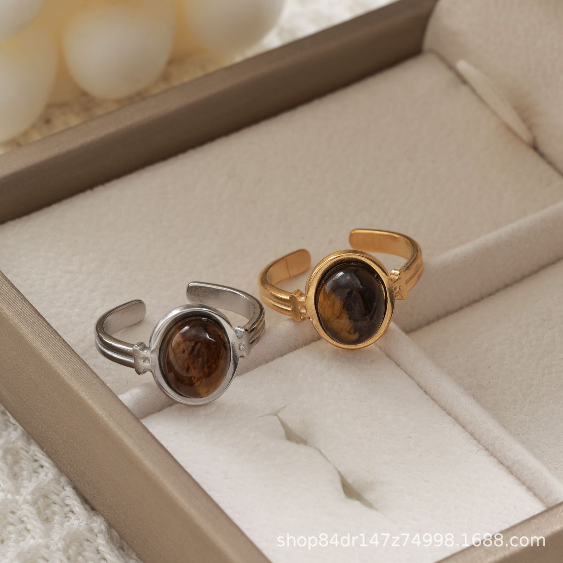 European and American style cross-border fashion retro style ring women inlaid natural tiger eye stone high-grade stainless steel ring wholesale