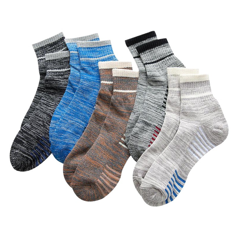 Picture of New socks men's autumn and winter mid-calf men's socks sole brushed thickened winter sports socks basketball socks one-piece delivery