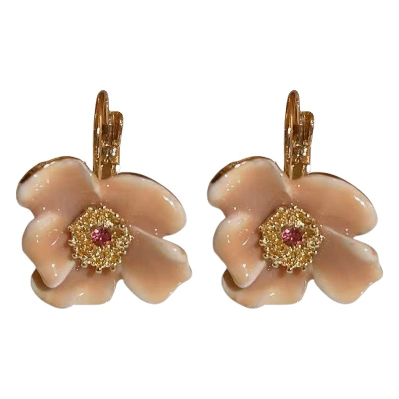 s925 Silver Needle Flower Earrings Women's Niche Design High-grade Earrings Celebrity Elegant Ear Buckle 2023 New Earrings