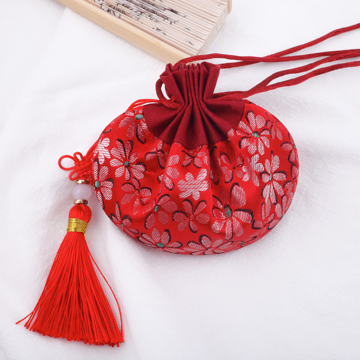Picture of Carry-on antique sachet sachet empty bag Dragon Boat Festival Wormwood sachet Chinese style purse Hanfu accessories manufacturers