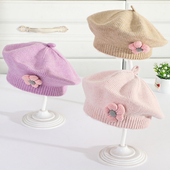 Picture of Baby Hat Autumn and Winter Women's Baby Cute Flower Beret Children's Wool Hat Girls' Knitted Painter Hat Trendy