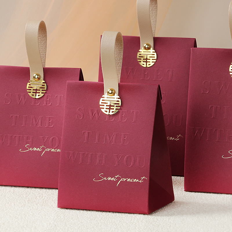 Picture of Wedding Candy Box 2025 New High-End European Style Wedding Satchel Wedding Candy Bag Engagement Candy Packaging Box Empty Box
