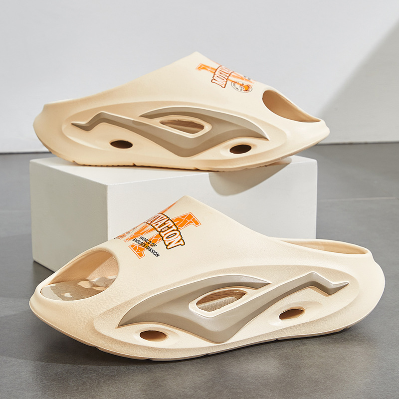 Cross-Border Soft-Soled Slippers for Men, Summer Outer Wear, Non-Slip Beach Shoes, Thick-Soled Slippers That Are Not Tiring for Feet, Women Can Wear Outside