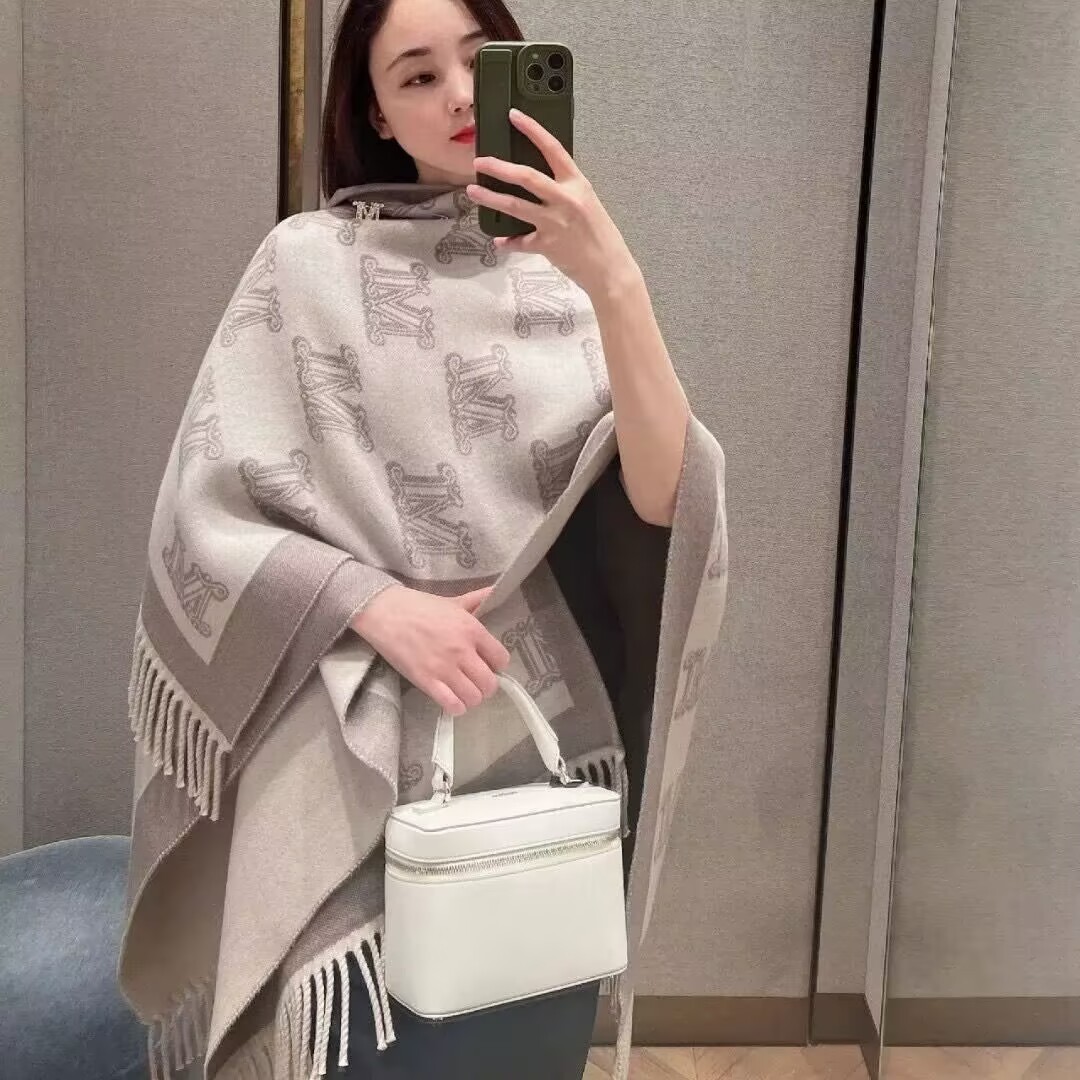 Picture of Letter M Double-sided Shawl Women's Autumn and Winter Fashionable All-match Light Luxury High-end Warm Cloak Cape Outer