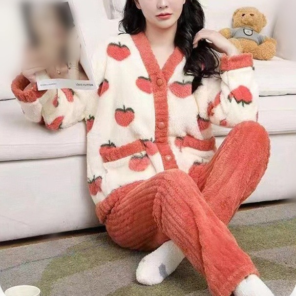 Strictly Selected fleece-lined Oolong Peach Nightgown Women's Winter Loose Warm Peach Pajamas Flannel Printed Warm suit