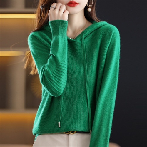 Green Hooded Soft and Comfortable Sweater Slim-Fit Long-Sleeved Top Fashionable All-Match Sweater Andy Velvet