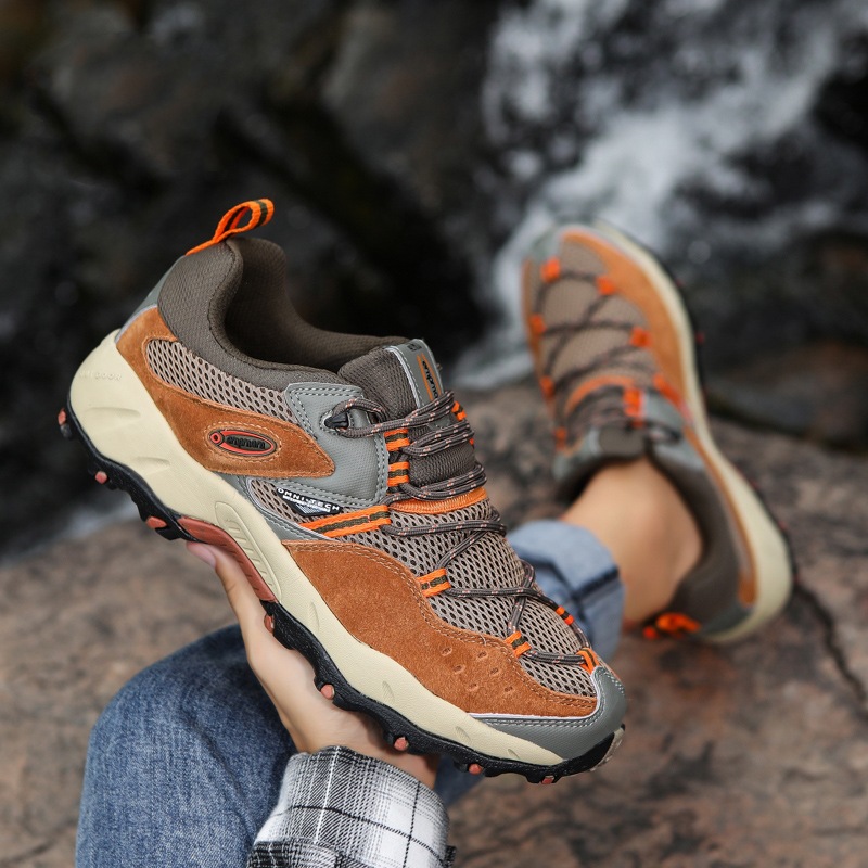 Men's Hiking Shoes Outdoor Hiking Shoes Spring and Autumn New Shock Cushion Grab Fashion All-match Mountain Climbing Sports Travel Shoes