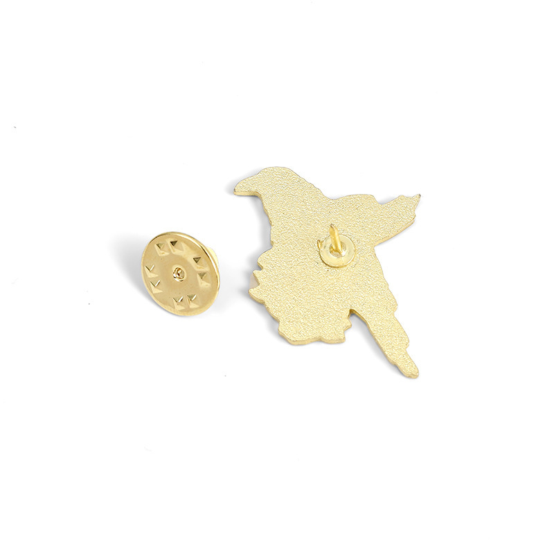 Picture of Foreign trade jewelry animal series alloy brooch creative cartoon crow flying modeling paint badge wholesale
