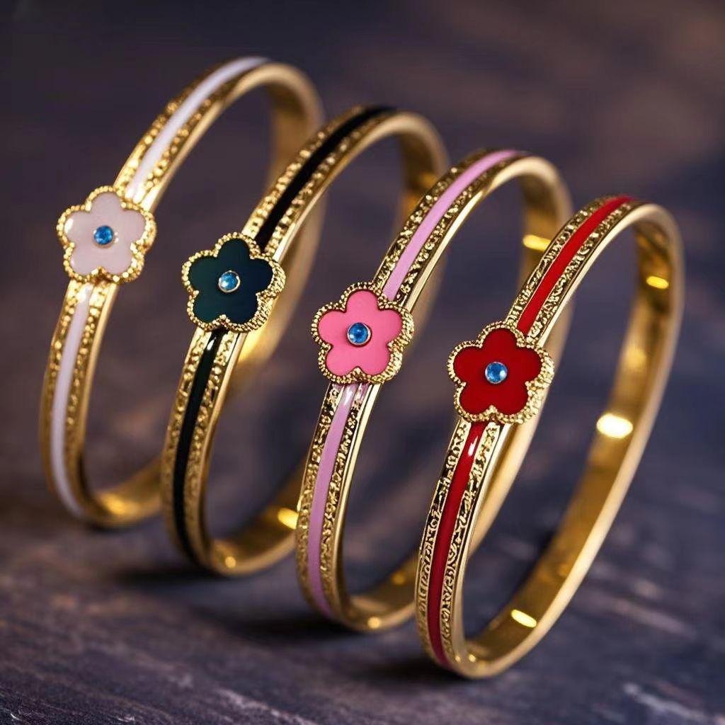 Stainless Steel Simple Cross-Border Women's Wholesale Electroplated Gold Women's High-End Non-Fading Jewelry Five-Color Titanium Steel Bracelet