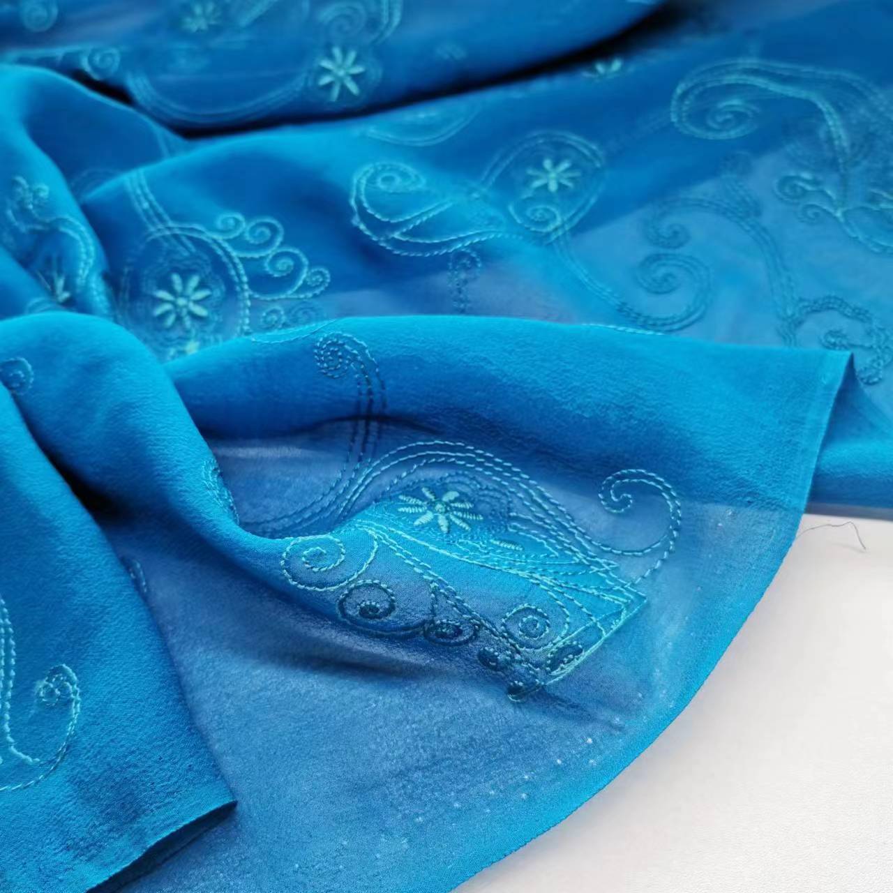 Picture of Special Offer Indigo 10mm Cashew Flower Embroider Mulberry Silk Georgette Fabric Narrow Fashion Skirt Silk Fabric