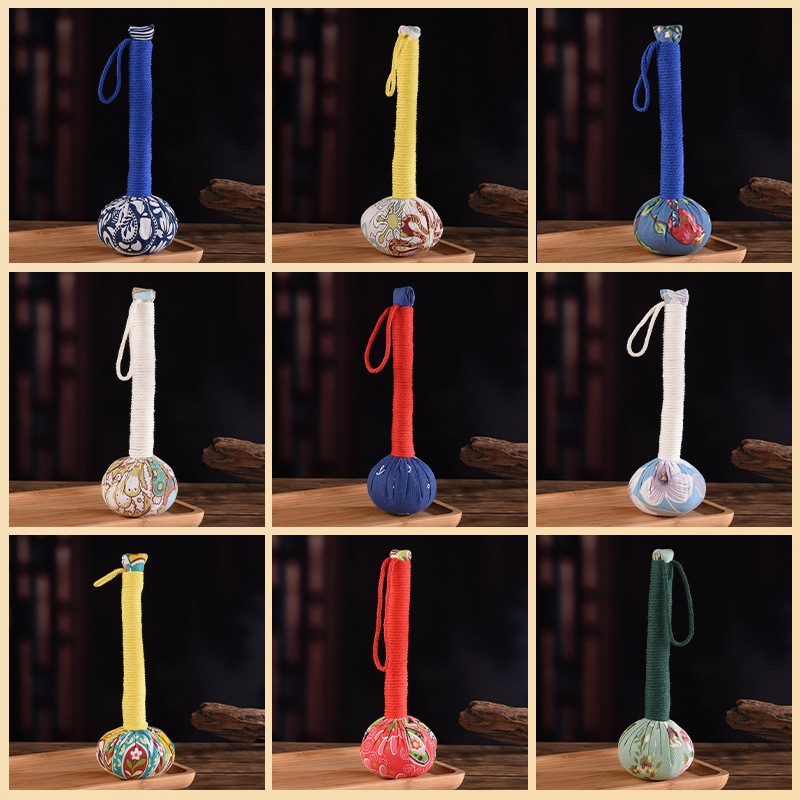 Picture of Hot-Selling Mugwort Hammer Moxibustion Massage Hammer Handmade Hammer Tapping Hammer Household Back Massager Cervical Hammer Wholesale Mugwort Health Care