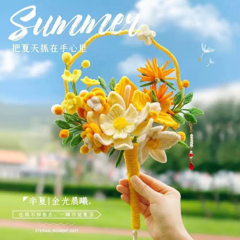 Picture of Ancient style hand-woven round fan DIY handmade twisting stick Chinese style group fan gift for girlfriend and girlfriend group fan gift