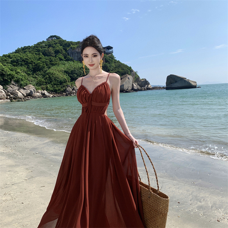 2024 Stars Sexy Backless Red Brown Printed Slip Skirt Design Niche dress Women's Autumn