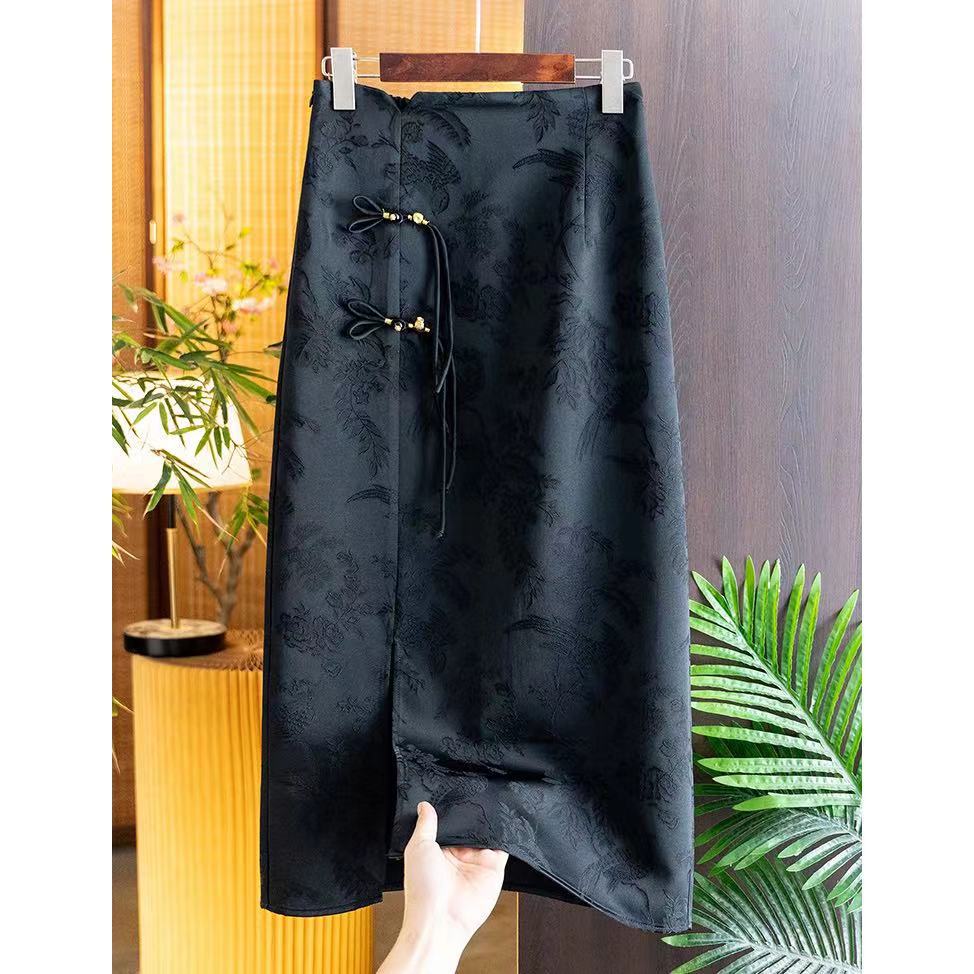 Jacquard High-grade Skirt Women's Spring and Summer New Retro Chinese Style Beaded Buckle High Waist Split Hip Skirt