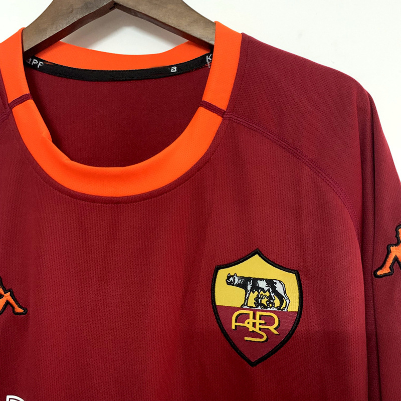 Picture of 2000-01 season Rome home jersey No. 18 Batistuta No. 10 Totti vintage football shirt short sleeve