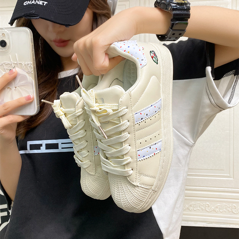 2024 Spring and Summer New Shell Shoes Men and Women All-match National Tide Hong Kong Style Floor Wipe Lovers Skateboard Shoes Student White Shoes