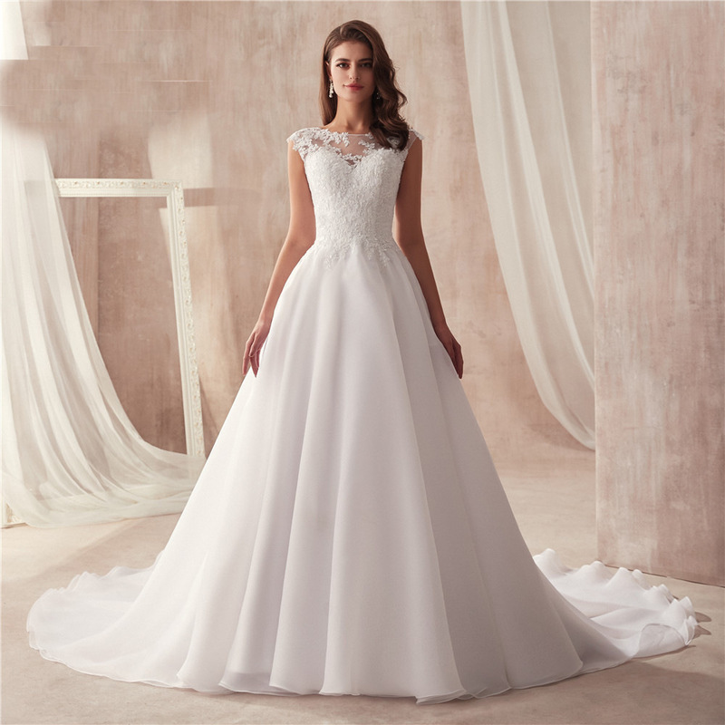Amazon foreign trade bridal wedding dress round neck lace large trailing organza light wedding dress