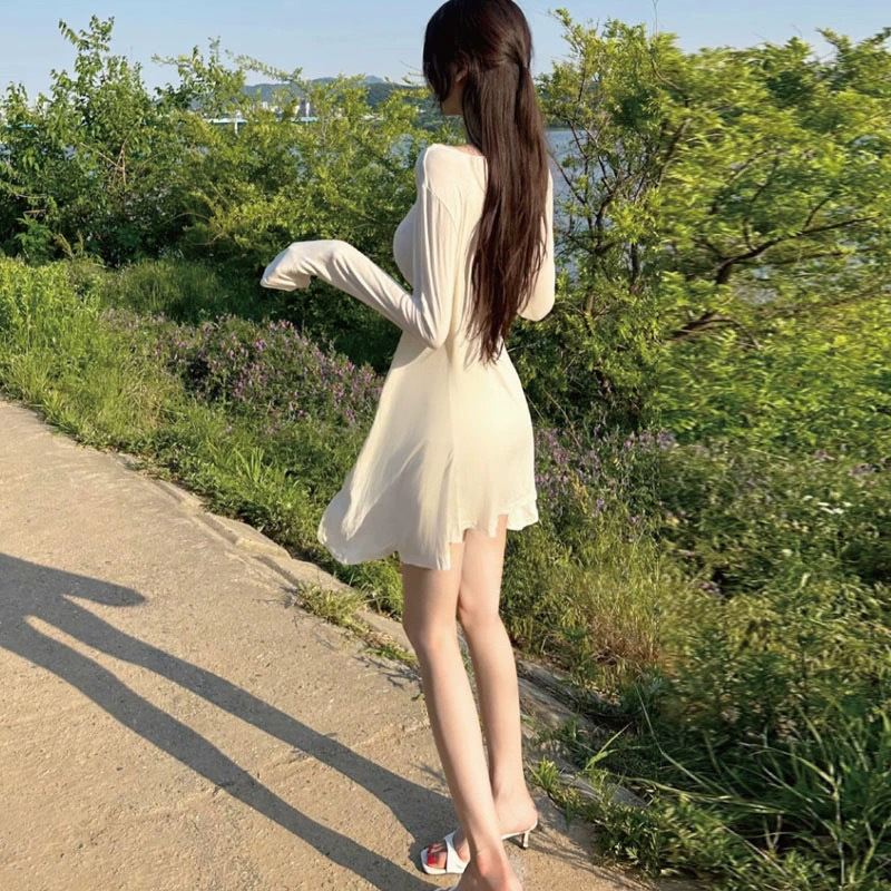 Picture of South Korea Dongdaemun New Comfortable Lazy ~ Simple Feminine Sunscreen Long Thin Cardigan Air-conditioning Shirt se