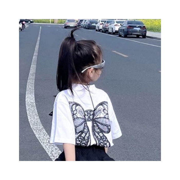 Picture of Girls Summer Suit 2025 New Cake Skirt Fashionable Kidsren's Short-Sleeved T-Shirt Fashionable Pleated Skirt Two-Piece Set
