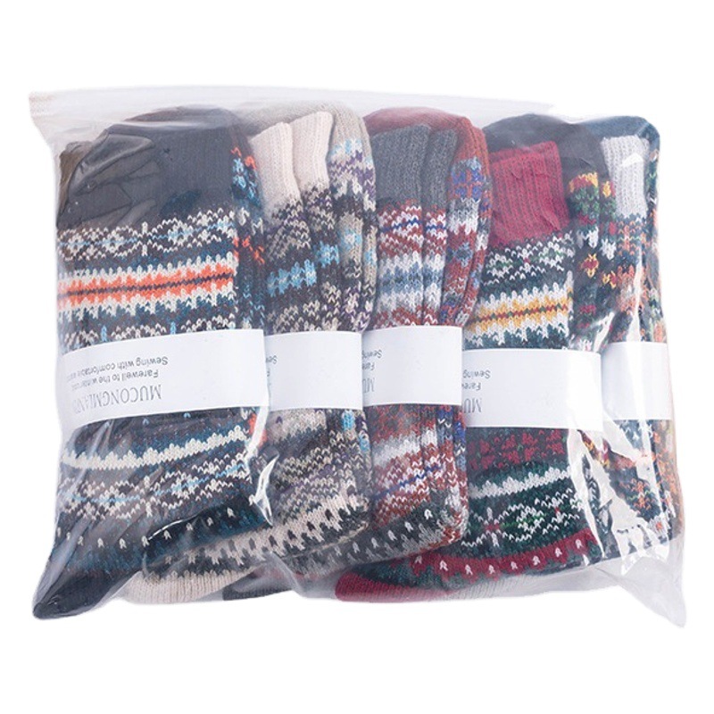21 Autumn and Winter New Socks Female Ethnic Style Thick Thick Warm Men's Rabbit Wool Socks Mid-tube Socks Cross-border Foreign Trade