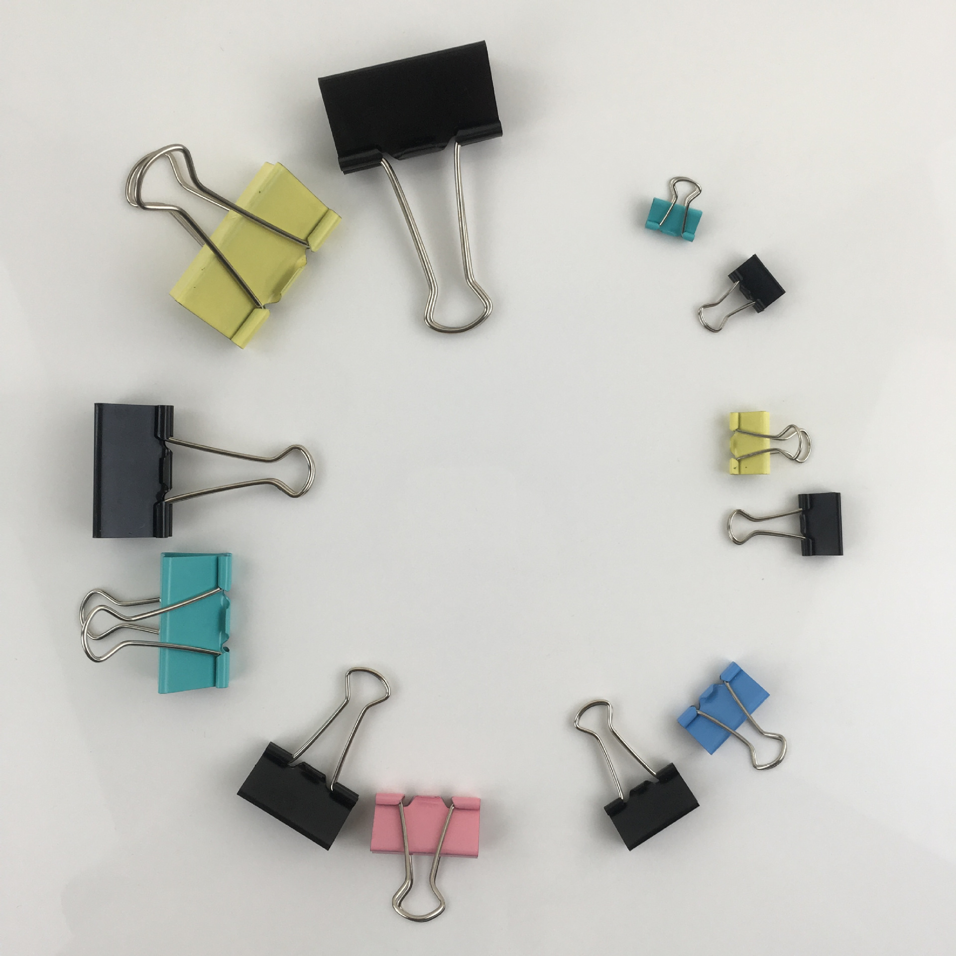 Picture of Black long tail ticket clip metal binding file clip color dovetail clip bill clip full model wholesale