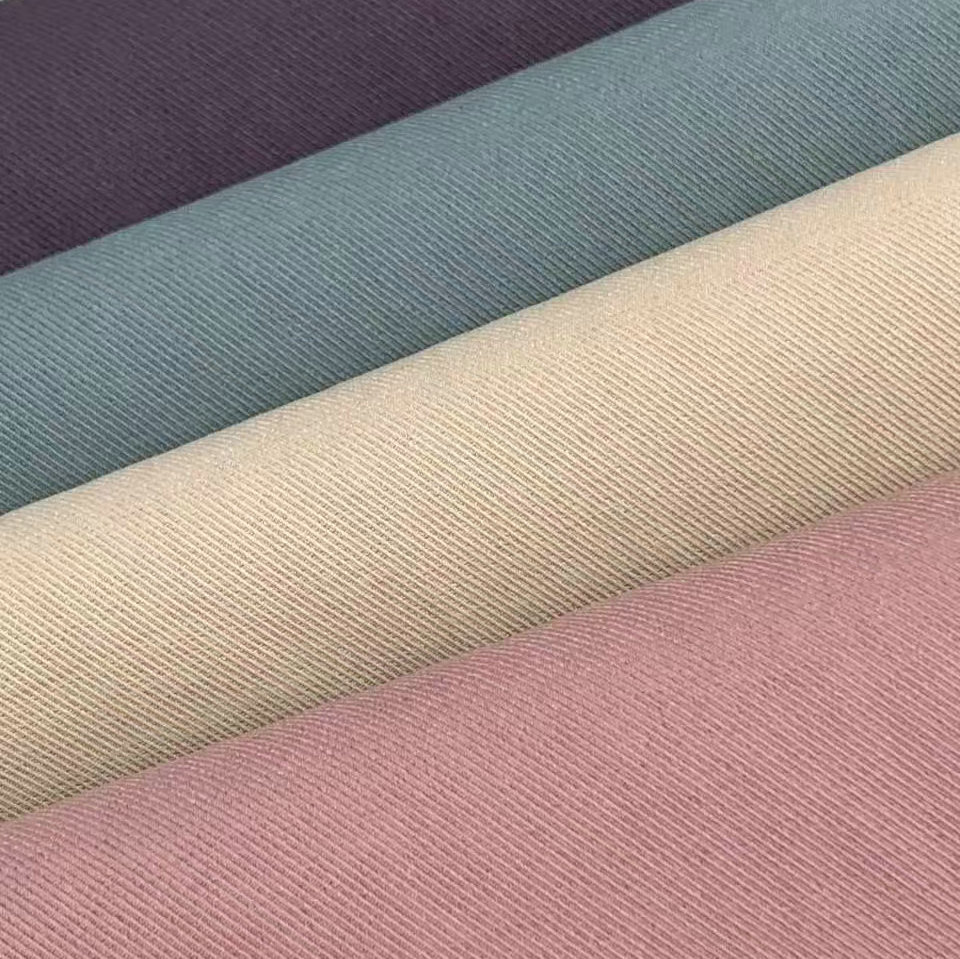 Picture of Polyester 33 twill 240g thickened 280 polyester g 33 twill 100% polyester fiber windbreaker jacket cloth