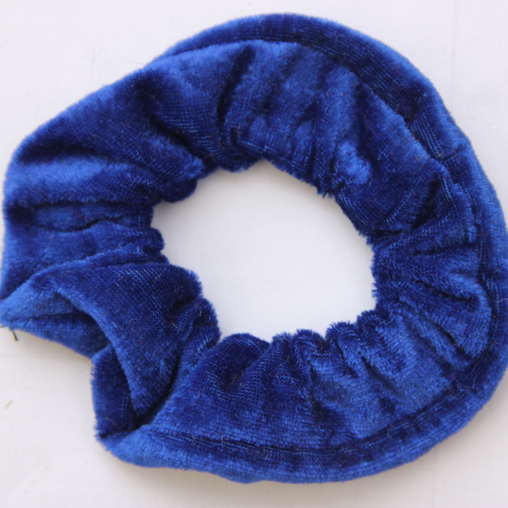 Picture of Amazon Gold Velvet Cloth Pig Intestine Hair Ring Velvet Mother Headband Grandma Jewelry Rubber Band Wholesale