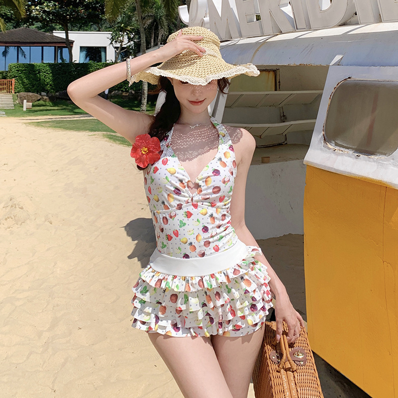 Korean Style Hat for Women in Summer, Large Brim, Thin, Breathable, Lace, Cut Out, Sun Protection, Full Face Straw Hat, Versatile and Trendy
