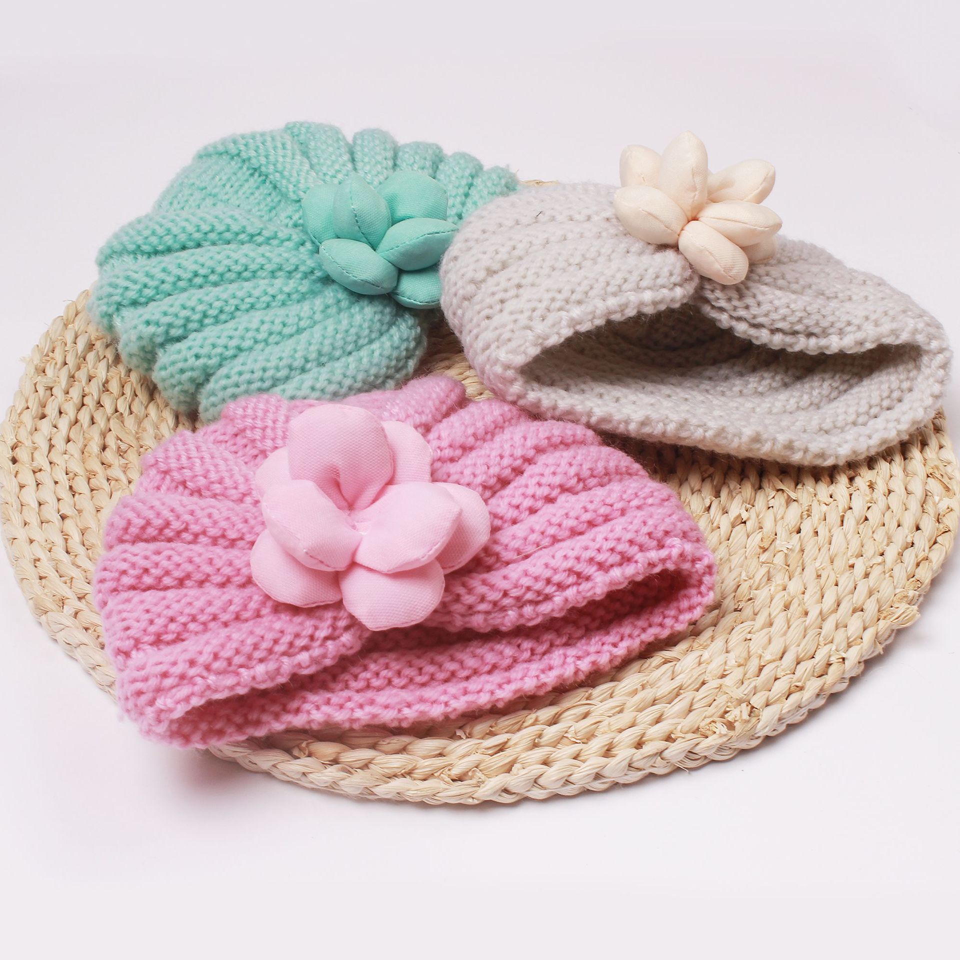 Picture of European and American autumn and winter New Baby fetal hat cute baby three-dimensional flower knitted hat children warm hat