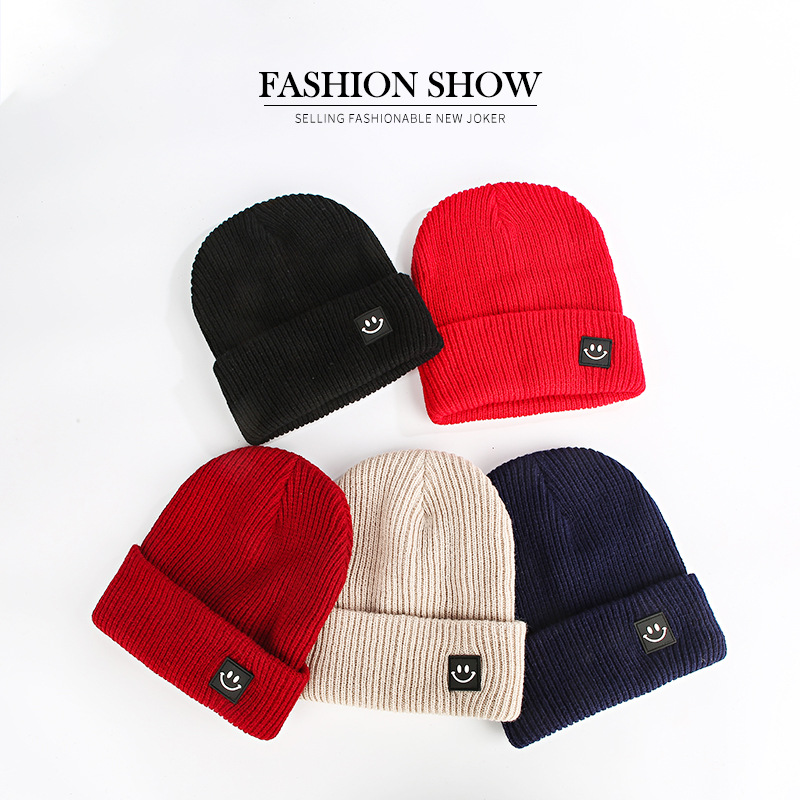 Autumn and Winter Smiley Face Labeling Wool Hat Solid Color Couples All-match Warm Knitted Classic Casual Hat Trendy for Men and Women