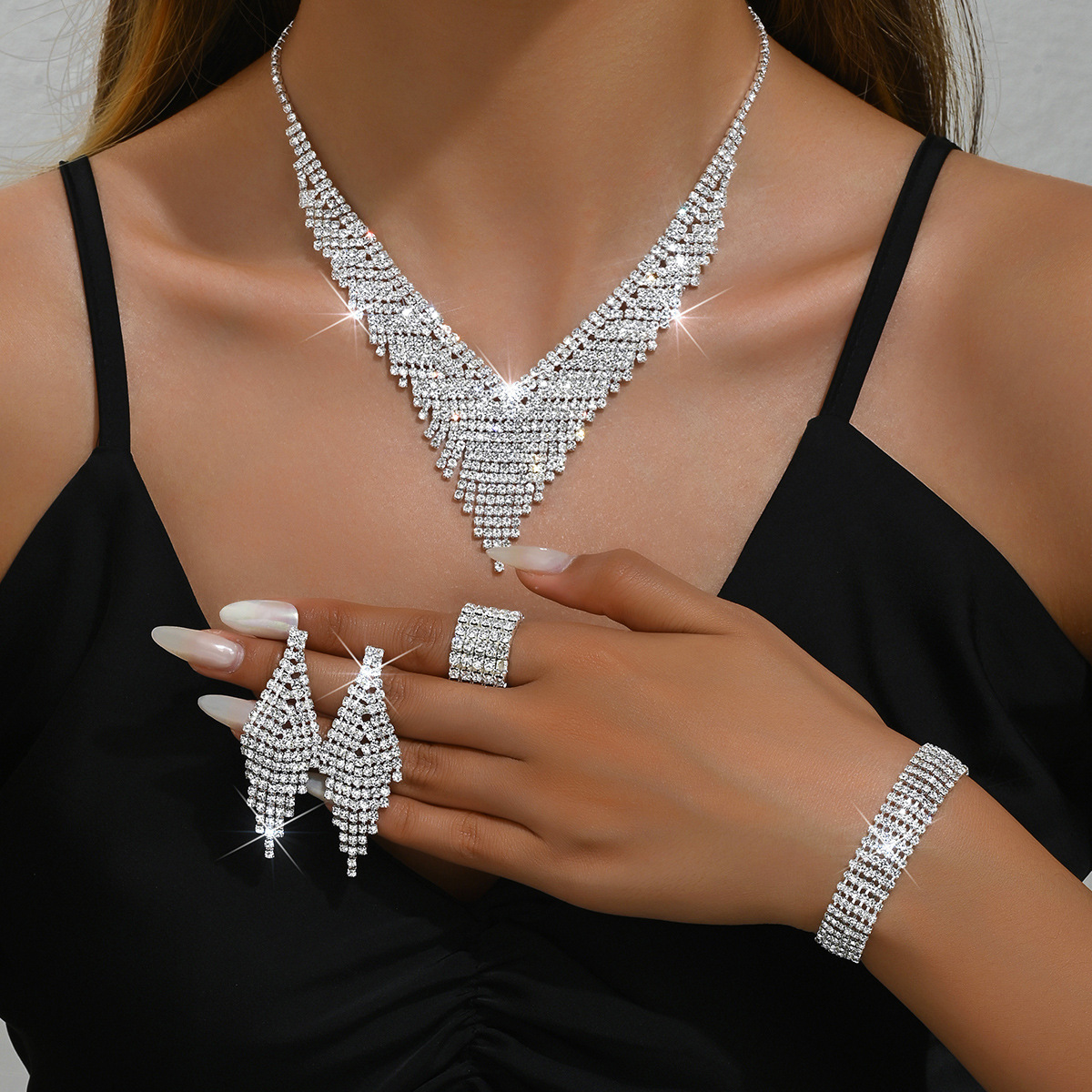 Hot Cross Border Women Jewelry Fashion Tassel Black Crystal silver Necklace Earrings 2 Piece Set