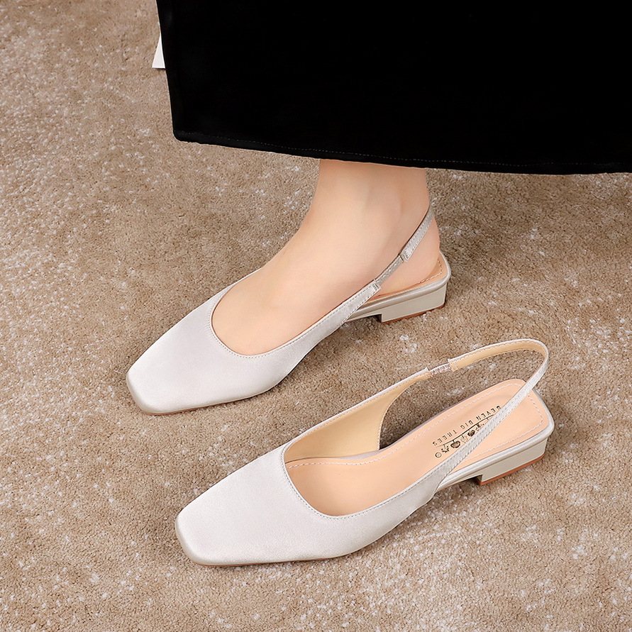 Picture of 972 French Retro Style Flats Heel Shallow Mouth Back Strap Square Toe Flats Feminine Silks and Satins Toe Cap Low Heel Women
