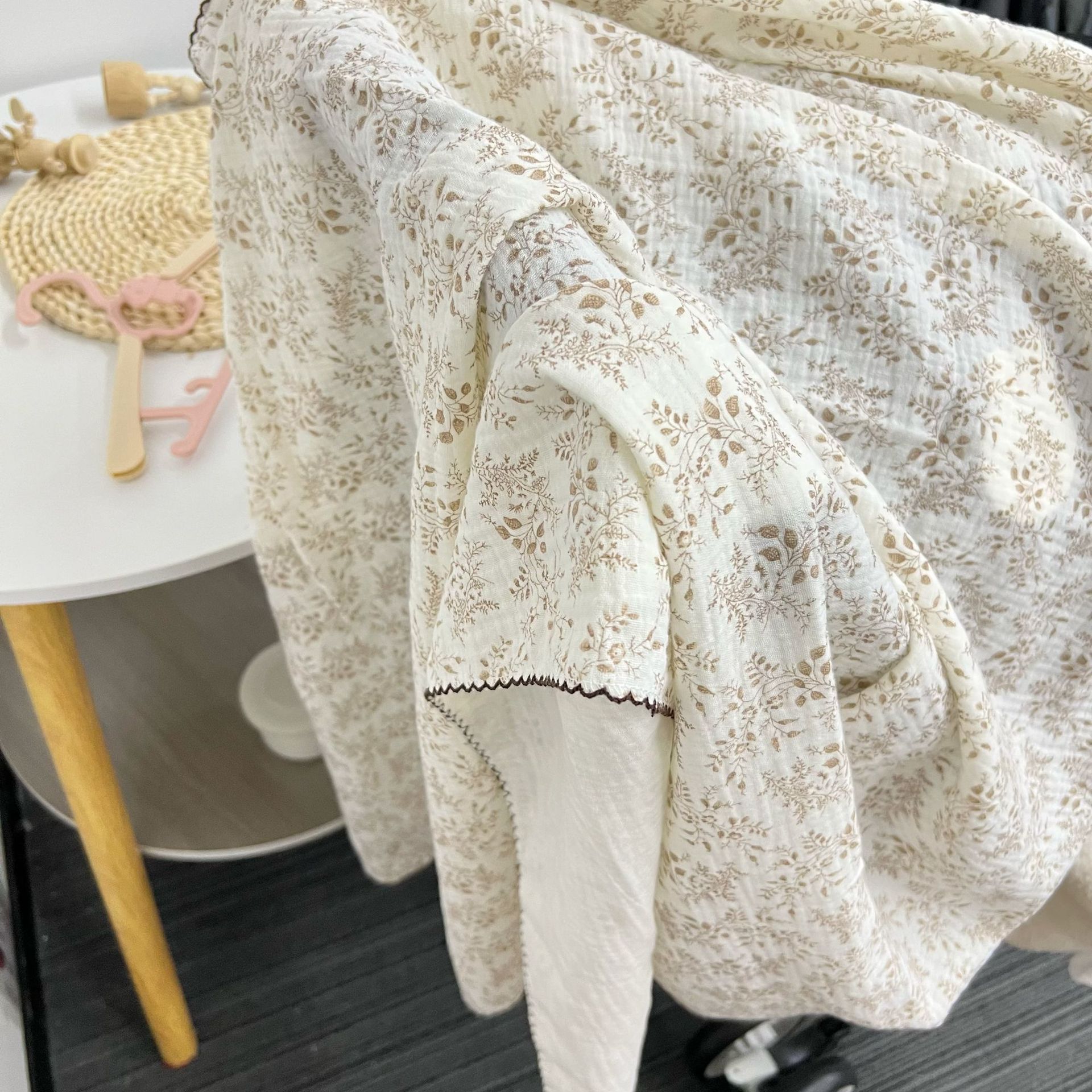 Picture of 2023 New Small Floral Baby Blanket Skin Breathable Newborn Blanket Baby Cotton Yarn Cover Blanket Bath Towel