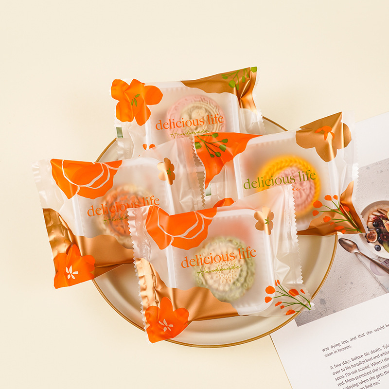 2025 New Mid-Autumn Mooncake Packaging Bag Chinese Style Ice Skin Mung Bean Cake Mooncake Machine Sealing Bag Egg Yolk Pastry Side Concave