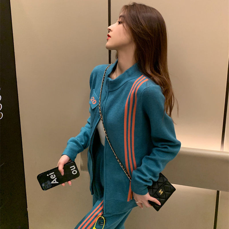 Picture of # Internet Celebrity Fashion Sports Suit Women's Spring and Autumn New Casual Loose Coat Stylish Age-reducing Two-piece Suit