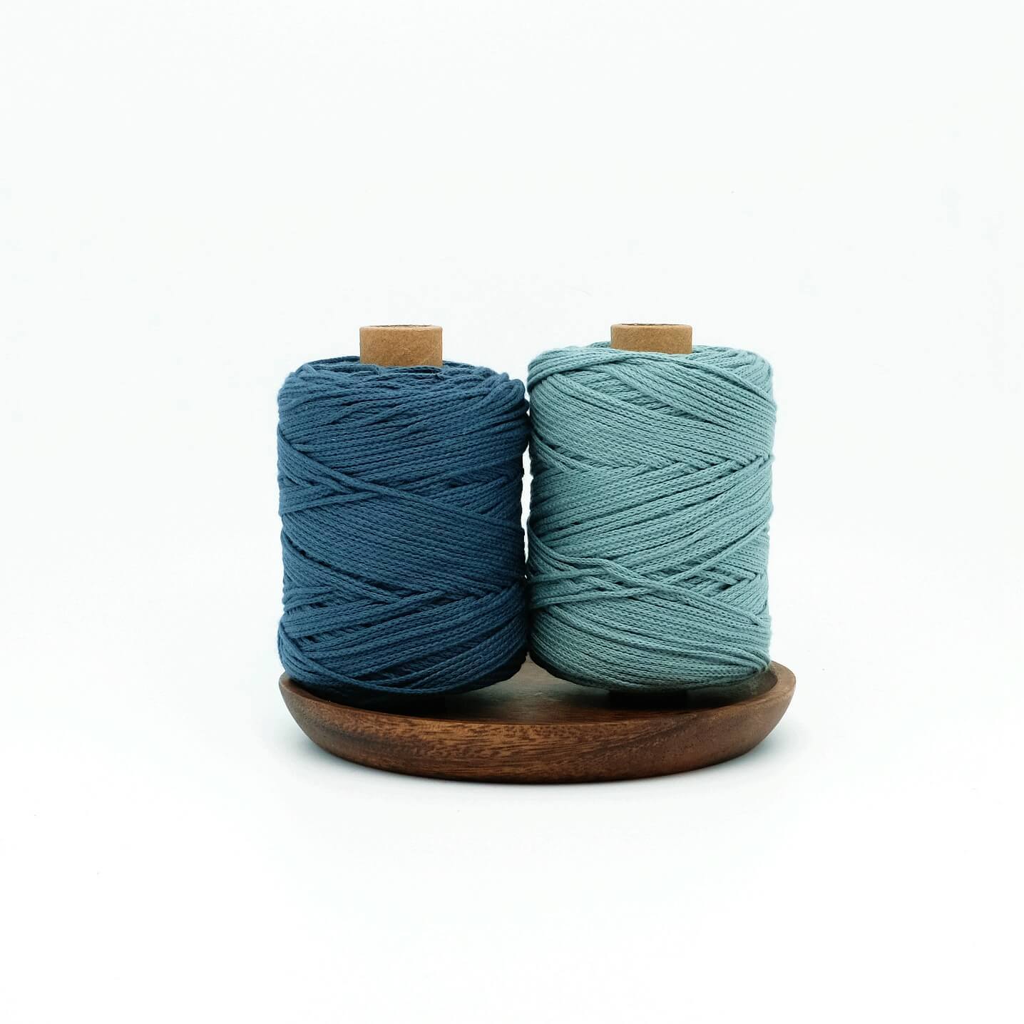 Picture of Wholesale color 1.5mm round strand yarn combed cotton thread crochet wool knitting handmade thread DIY cotton rope