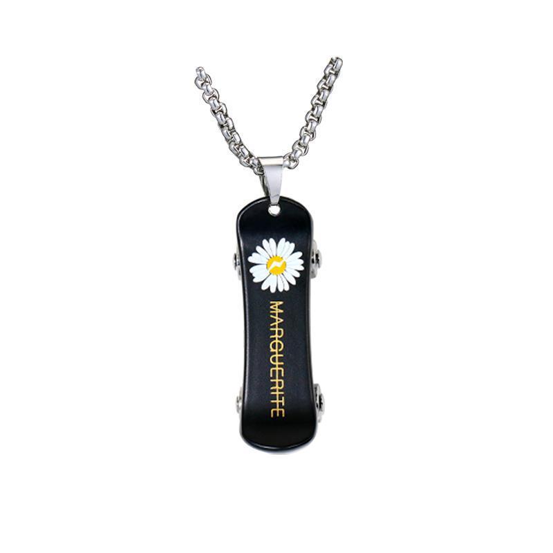Picture of Hip-Hop Daisy Scooter Necklace Trendy Unisex Personality Simple Pendant Sweater Chain Accessories Skateboard Trend