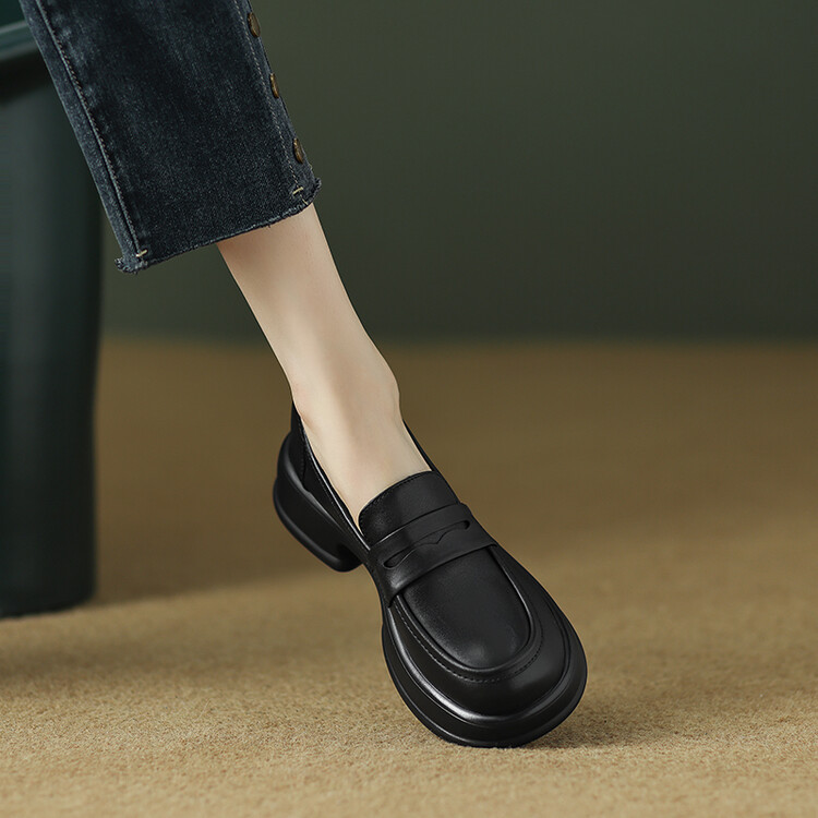 Simple Retro All-match Loafers Women's 2024 New Style Genuine Leather Thick Bottom Round Toe British-style Comfortable Breathable Lazy Shoes